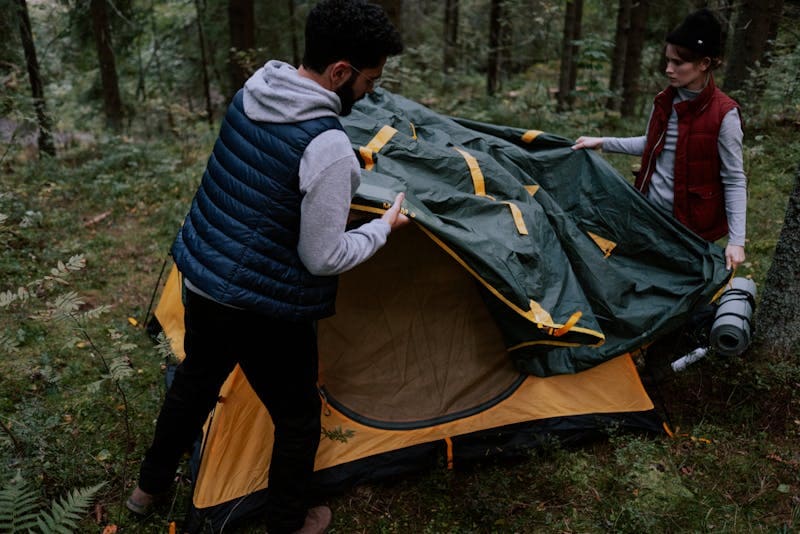 Check camping tent for keeping mosquitoes out